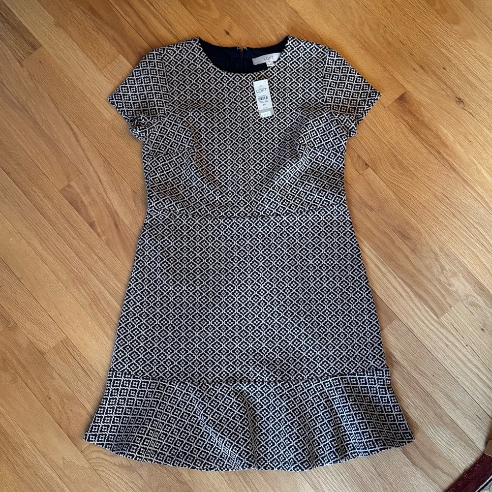 LOFT - Black and White Geometric Dress - Picture 2 of 4